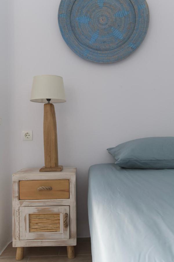 Villa Rossi Paros Luxury Apartments And Suites Дриос Экстерьер фото