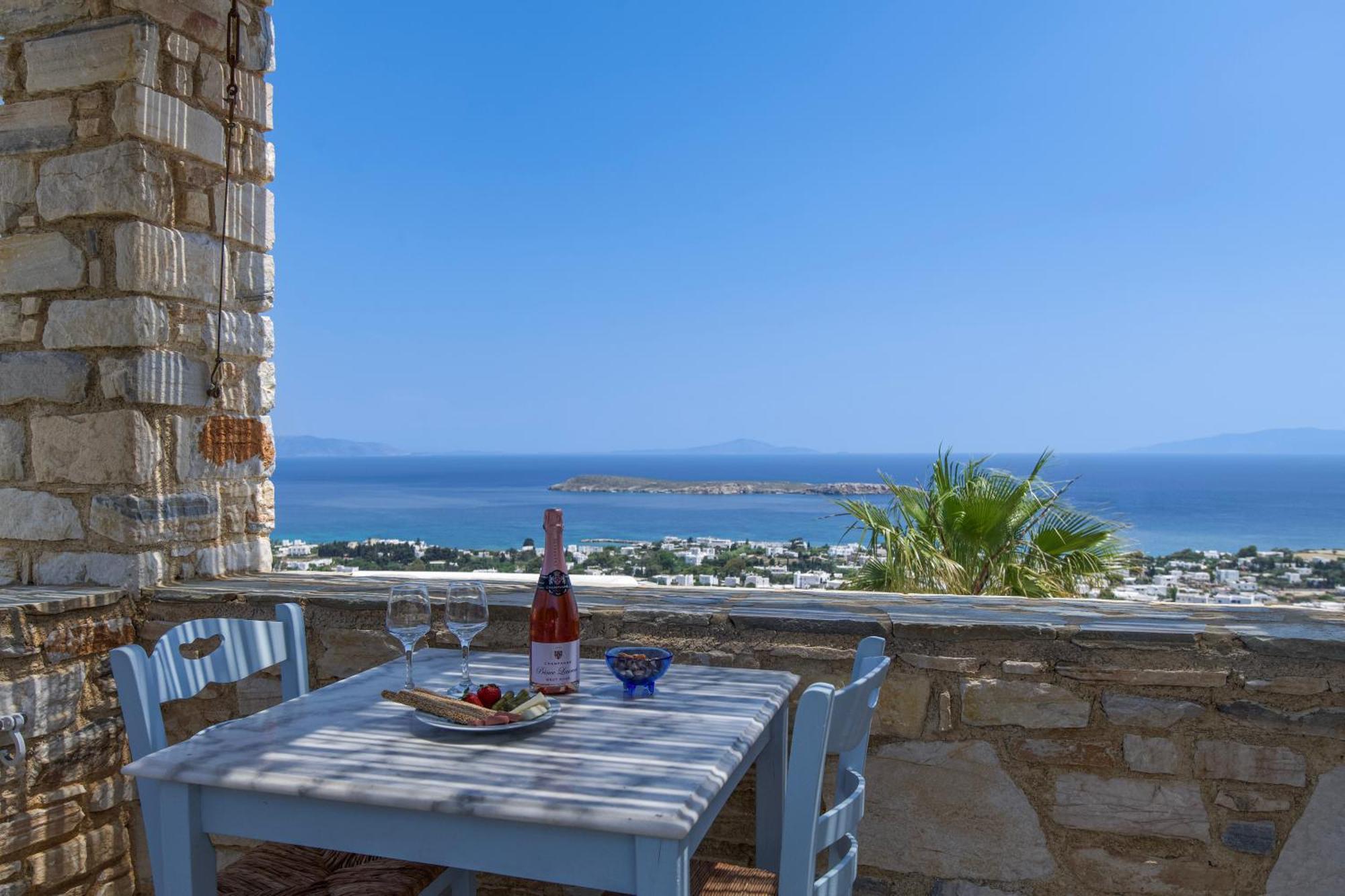 Villa Rossi Paros Luxury Apartments And Suites Дриос Экстерьер фото